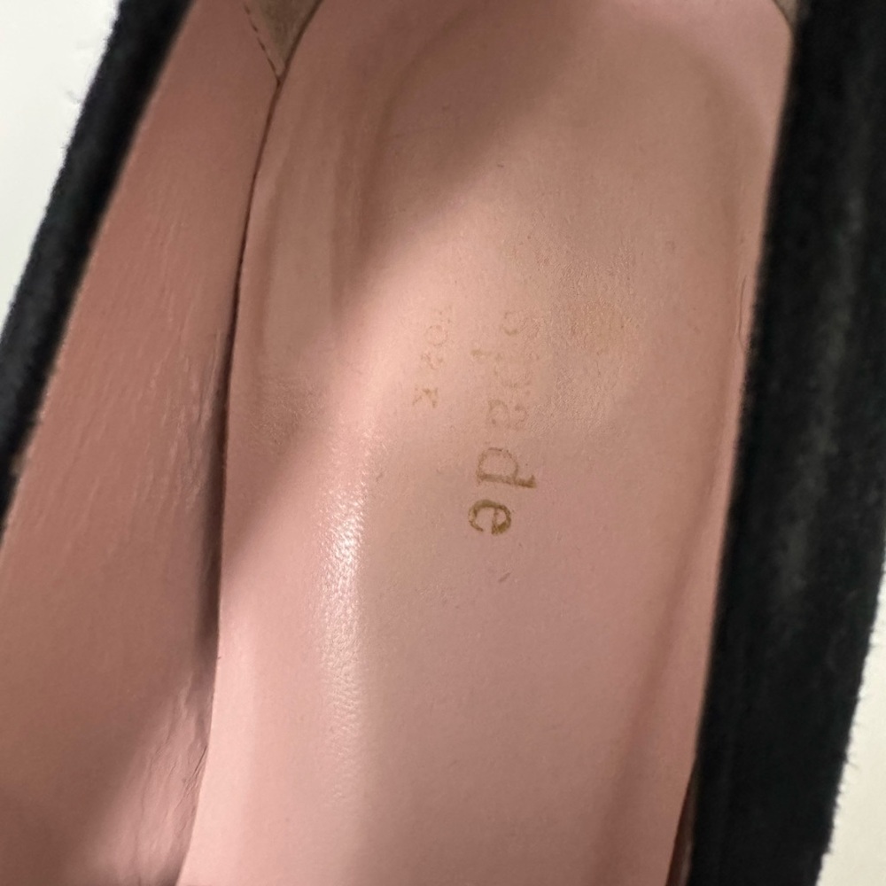 Kate Spade Black Heels with Gold Accents - Picture 8 of 8